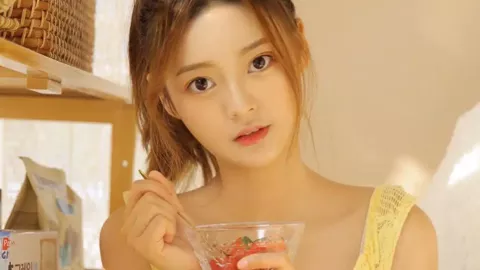 面馆老板踢汉超